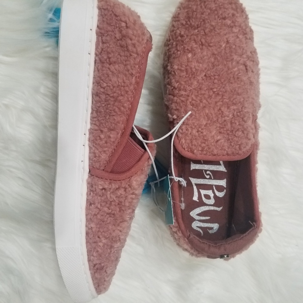 Twin Gore Sneakers